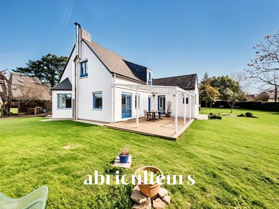 /international/fr/14-lieu-dit-kerpunce-crach-brittany-310097952610/