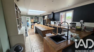 /international/fr/celle-levescault-charente-310108599278/