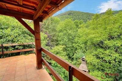 /international/fr/hameau-du-roussy-lacrouzette-midi-pyrenees-310100576788/?lang=en