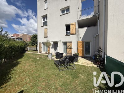 /international/fr/val-de-reuil-upper-normandy-310108863711/