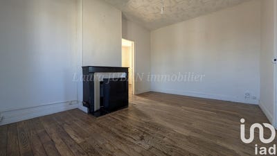/international/fr/montereau-fault-yonne-ile-de-france-310098471265/