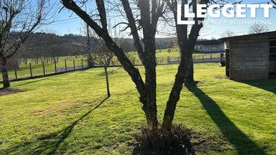 /international/fr/manzac-sur-vern-aquitaine-310109172332/