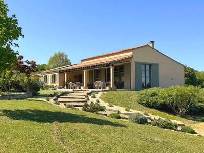 /international/fr/alairac-languedoc-roussillon-310107816246/