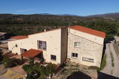 /international/fr/finestret-languedoc-roussillon-310102786244/