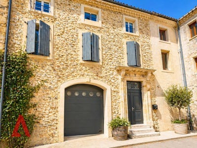 /international/fr/roujan-languedoc-roussillon-310106835366/