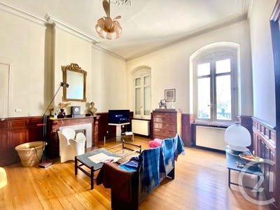 /international/fr/carcassonne-languedoc-roussillon-310108431171/