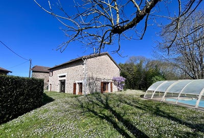 /international/fr/le-lindois-charente-310107450337/