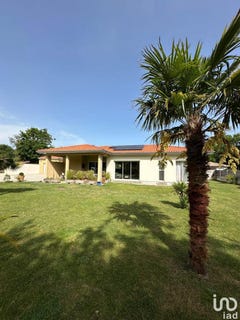 /international/fr/soulac-sur-mer-aquitaine-310100790631/