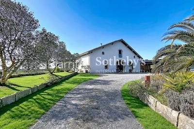 /international/fr/peyrehorade-aquitaine-310108455984/