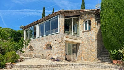 /international/fr/mougins-provence-alpes-cote-d-azur-310100006369/
