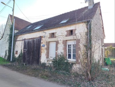 /international/fr/eaux-puiseaux-ardennes-310108971676/?lang=th