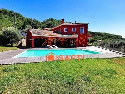 /international/fr/vence-provence-alpes-cote-d-azur-310101386768/?lang=id