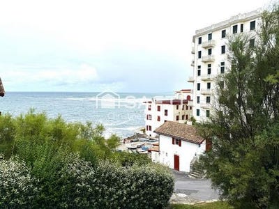 /international/fr/guethary-aquitaine-310101390093/?lang=zh-cn