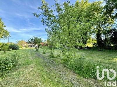 /international/fr/neuilly-en-dun-centre-val-de-loire-310100233688/