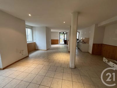 /international/fr/saint-etienne-les-orgues-provence-alpes-cote-d-azur-310098838642/