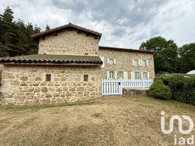 /international/fr/usson-en-forez-rhone-310097780366/