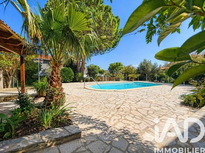/international/fr/ponteilla-languedoc-roussillon-310108671327/