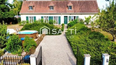 /international/fr/crecy-en-ponthieu-picardie-310119580738/
