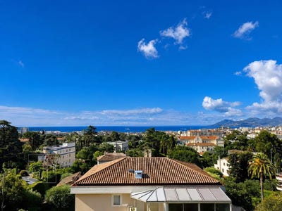 /international/fr/cannes-provence-alpes-cote-d-azur-310108487123/