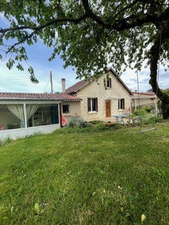 /international/fr/civray-centre-val-de-loire-310108041181/