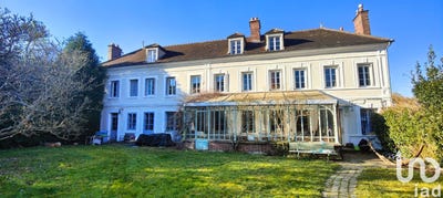 /international/fr/epernon-centre-val-de-loire-310097187112/