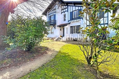 /international/fr/biarritz-aquitaine-310108455514/