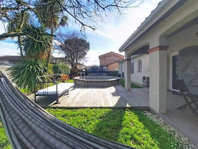 /international/fr/aucamville-midi-pyrenees-310105775490/