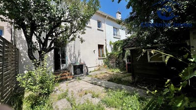 /international/fr/ceret-languedoc-roussillon-310108529325/