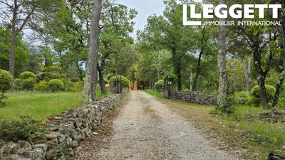 /international/fr/besse-sur-issole-provence-alpes-cote-d-azur-310101443778/