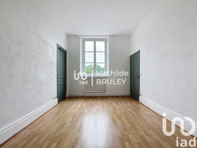 /international/fr/dourdan-ile-de-france-310100181464/