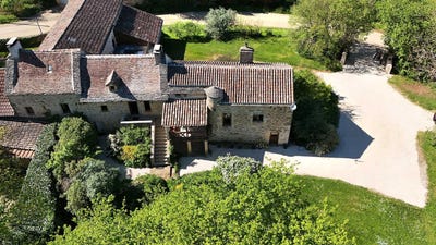 /international/fr/caylus-midi-pyrenees-310107578221/