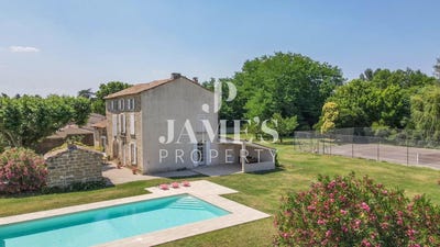 /international/fr/barbentane-provence-alpes-cote-d-azur-310101135240/?lang=en