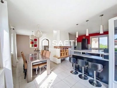 /international/fr/cugand-pays-de-la-loire-310105144056/