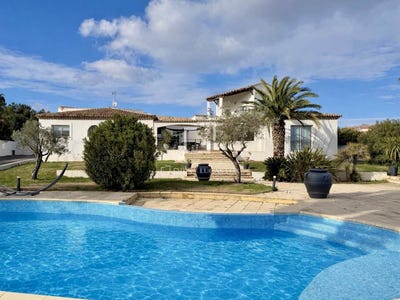 /international/fr/montpellier-languedoc-roussillon-310106283251/