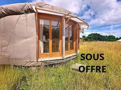 /international/fr/belle-isle-en-terre-brittany-310101379472/