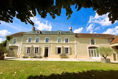 /international/fr/auxerre-burgundy-310108790983/?lang=th