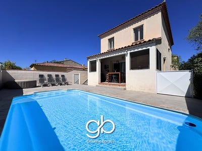 /international/fr/vergeze-languedoc-roussillon-310108866390/