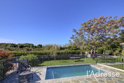/international/fr/borgo-corsica-310105991320/