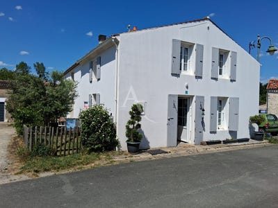 /international/fr/saint-agnant-charente-310107468360/