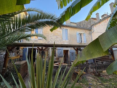 /international/fr/villefranche-de-lonchat-aquitaine-310104325146/