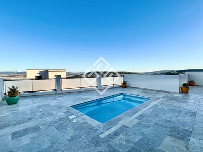 /international/fr/narbonne-languedoc-roussillon-310099006135/