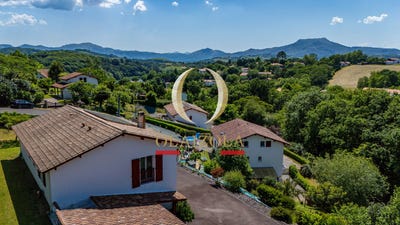 /international/fr/saint-pee-sur-nivelle-aquitaine-310108628380/