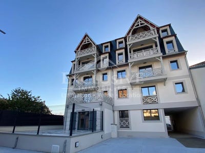 /international/fr/deauville-la-basse-normandie-120080625808/