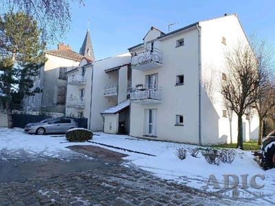 /international/fr/thieux-ile-de-france-120092164870/