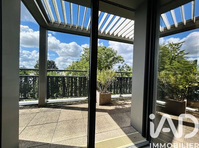 /international/fr/tours-centre-val-de-loire-310108321437/