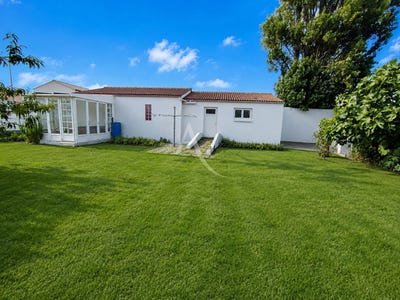 /international/fr/les-sables-d-olonne-pays-de-la-loire-310109122779/