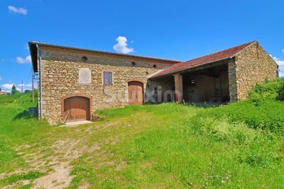 /international/fr/serves-sur-rhone-rhone-310099848290/