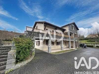 /international/fr/le-monastier-sur-gazeille-auvergne-310105371320/