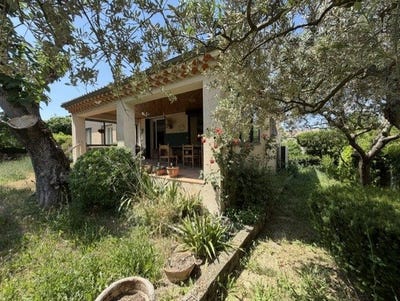 /international/fr/apt-provence-alpes-cote-d-azur-310108596352/