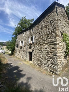 /international/fr/lacaze-auvergne-310101414591/?lang=en
